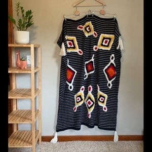 Aman Black & Cream Striped Geometric Eclectic Bohemian Blanket w/ Tassels NWOT